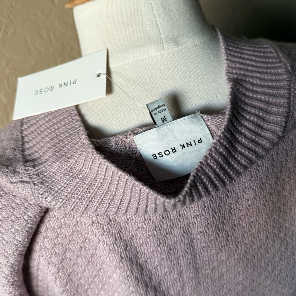 PINK ROSE V-Neck Sweater - Picture 6 of 7